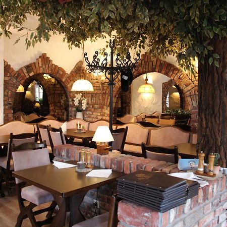 Hotel Restaurant Adria Kroatien Бад-Емс Екстер'єр фото